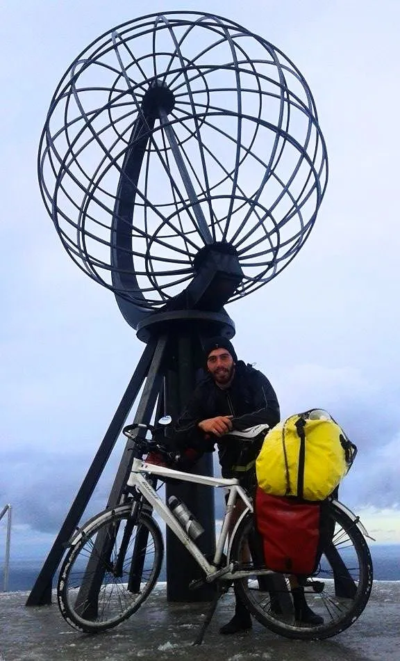 Cycling in love. In viaggio a Capo Nord. Viaggi in bicicletta